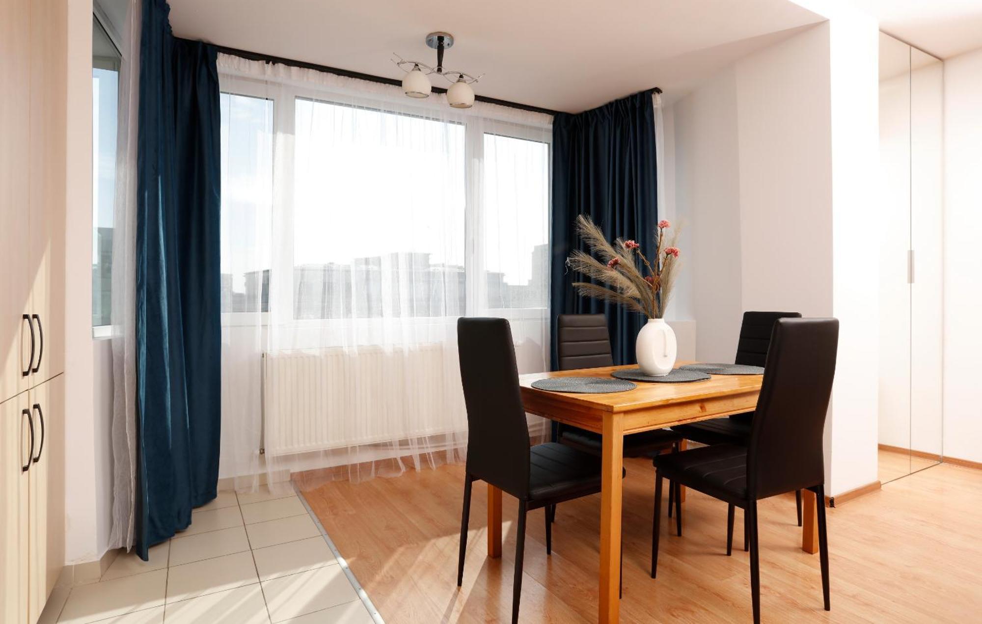 Enchanting Retreat - Historic Old Town - Pet-Friendly Haven - Steps From Unirii Bucureşti Eksteriør bilde