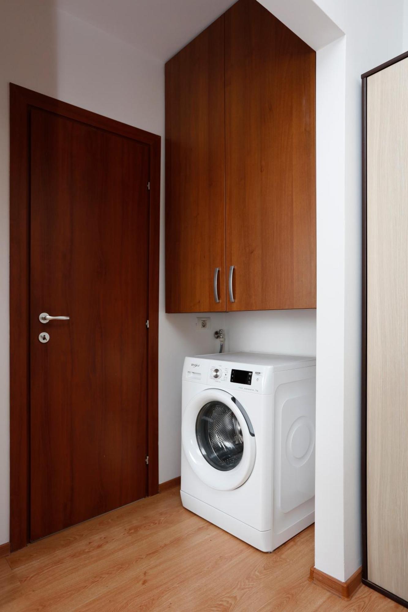 Enchanting Retreat - Historic Old Town - Pet-Friendly Haven - Steps From Unirii Bucureşti Eksteriør bilde