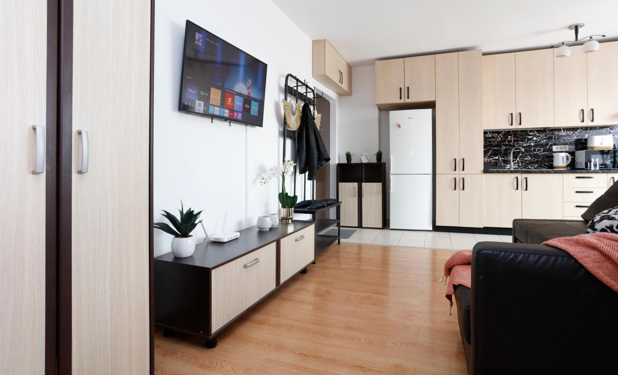 Enchanting Retreat - Historic Old Town - Pet-Friendly Haven - Steps From Unirii Bucureşti Eksteriør bilde