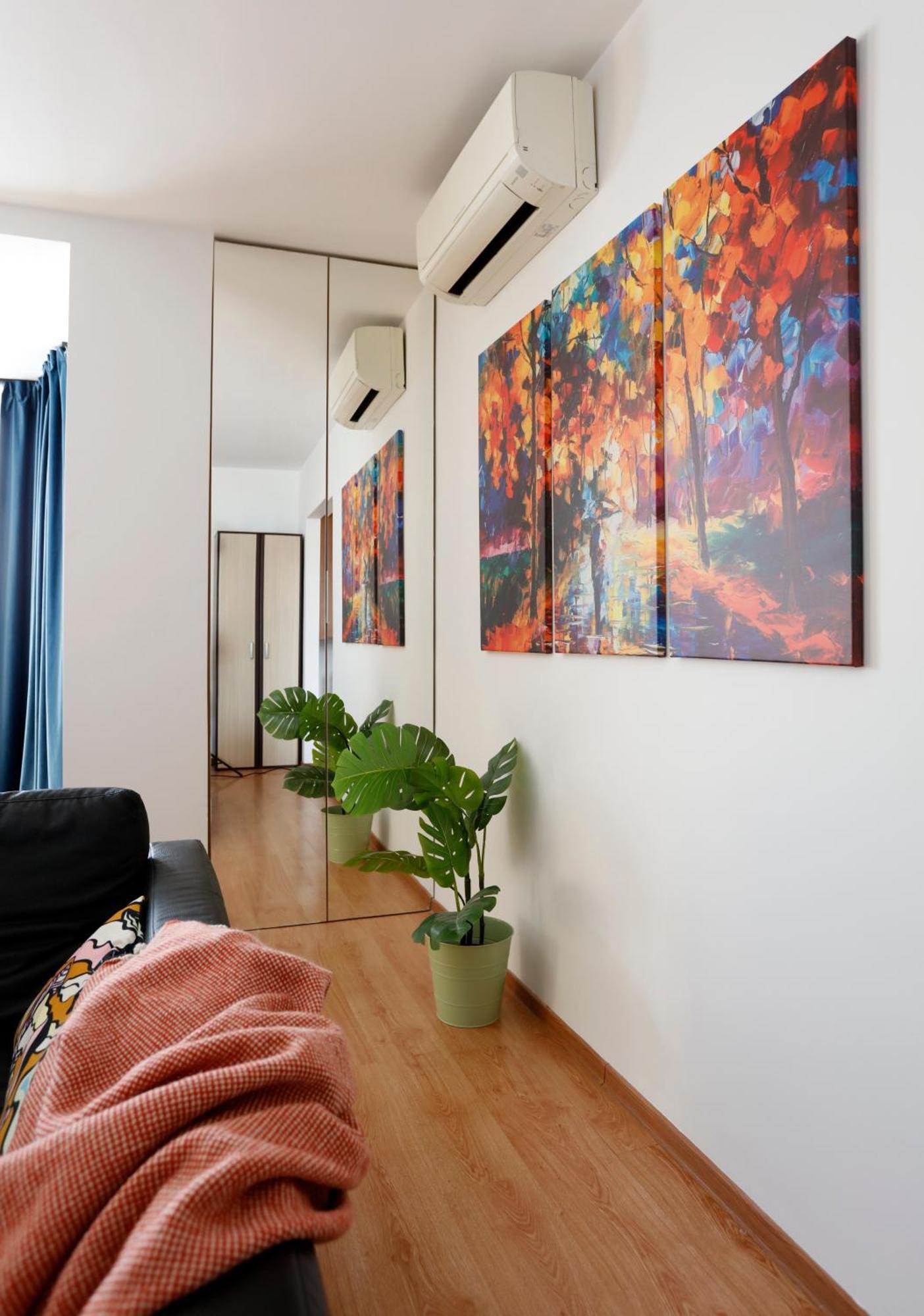 Enchanting Retreat - Historic Old Town - Pet-Friendly Haven - Steps From Unirii Bucureşti Eksteriør bilde